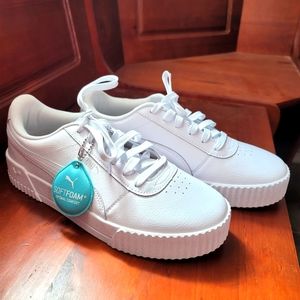 Puma Carina tennis shoe